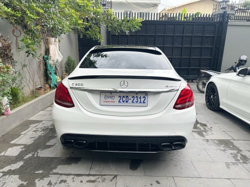 Sale Mercedes Benz C300 up C63 Fulloption 4មុឺនម៉ៃហ្សុីន​