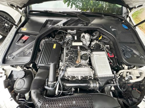 Sale Mercedes Benz C300 up C63 Fulloption 4មុឺនម៉ៃហ្សុីន​