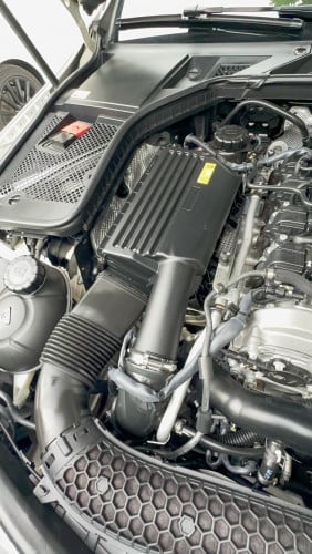 Sale Mercedes Benz C300 up C63 Fulloption 4មុឺនម៉ៃហ្សុីន​