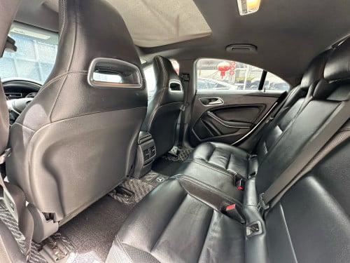 Sale Mercedes Benz CLA45 AMG Fulloption ក្រដាស​ពន្ធ​