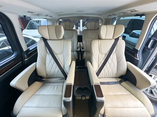 Sale Toyota Granvia 2020​Fulloption ម្ចាស់​ដើម​ទិញ​ថ្មី​ខ្លាញ់​គោ