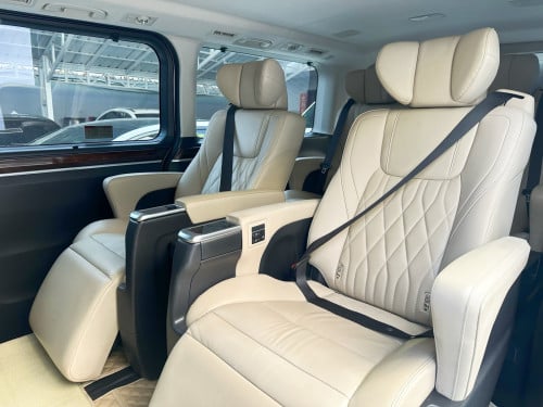 Sale Toyota Granvia 2020​Fulloption ម្ចាស់​ដើម​ទិញ​ថ្មី​ខ្លាញ់​គោ