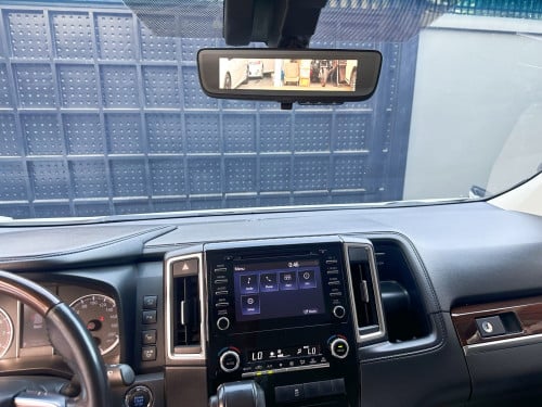 Sale Toyota Granvia 2020​Fulloption ម្ចាស់​ដើម​ទិញ​ថ្មី​ខ្លាញ់​គោ