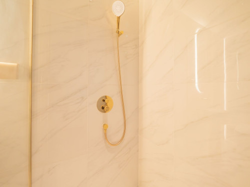 Studio Condo for Rent |  Vue Aston