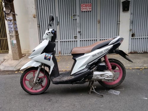 Suzuki Nex II 2019 1350$