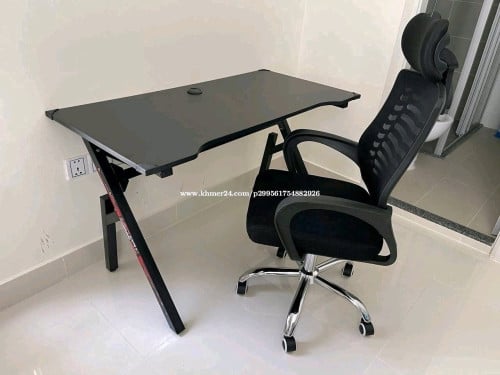 Table and chair office