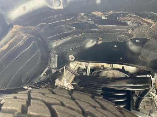 Tacoma ឆ្នាំ01 V6 ប៉ុង2 អូតូកាប់ពីតាស់