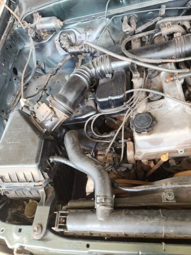 TACOMA ឆ្នាំ1997 តួរខ្ពស់  អូតូ ប៉ុង2 កាំពីតាស សាំងសុទ្ធ