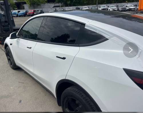 Tesla model Y 2026 long rang