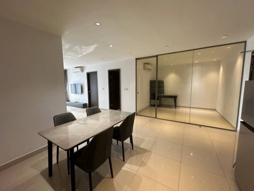 The Peak 2 bedroom for rent