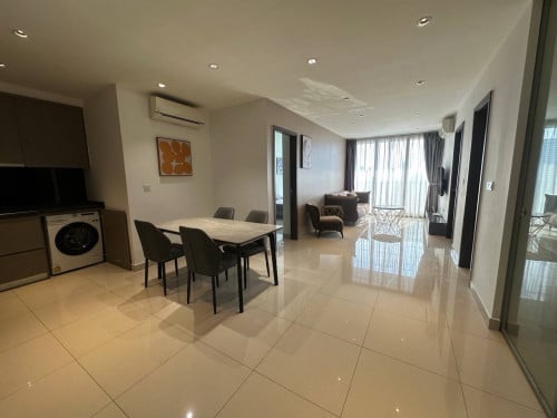 The Peak 2 bedroom for rent