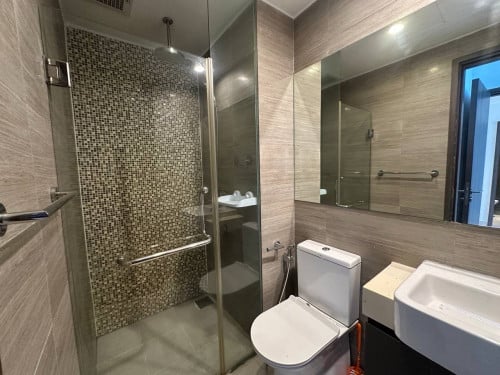 The Peak 2 bedroom for rent