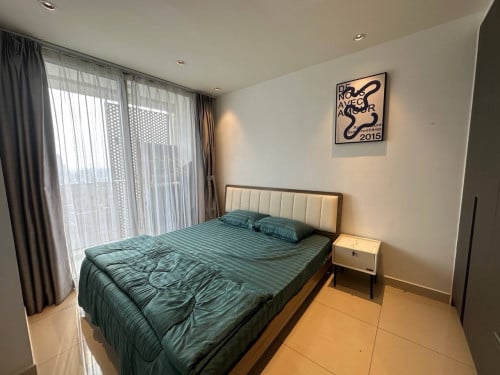 The Peak 2 bedroom for rent