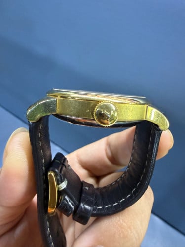 Tissot Swiss អូតូ 39mm
