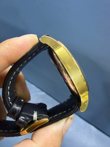 Tissot Swiss អូតូ 39mm