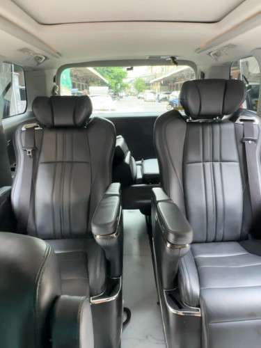 Toyota Alphard 2012