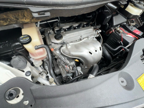 Toyota Alphard 2012