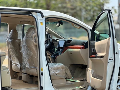 TOYOTA ALPHARD 2012 VVIP G-OPTION