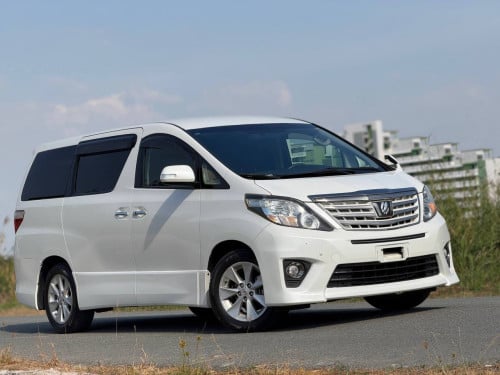TOYOTA ALPHARD 2013 FULL 3DOOR AUTO