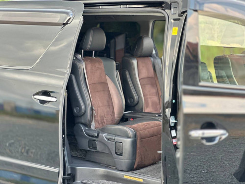 TOYOTA ALPHARD 2013 FULL 3DOOR AUTO