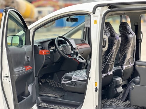 TOYOTA ALPHARD 2014 VVIP AUTO
