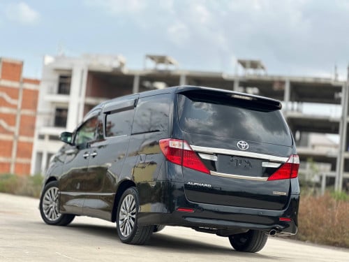 TOYOTA ALPHARD 2015 VVIP FULL 3DOOR AUTO