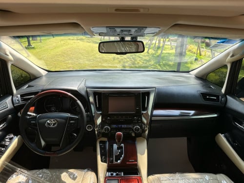 Toyota Alphard 2016 Russia Full Option