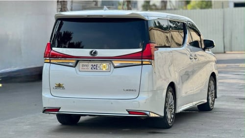 TOYOTA ALPHARD 2016 UPDATE LM 350 H EXECUTIVE LOUNGE