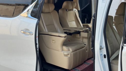TOYOTA ALPHARD 2016 UPDATE LM 350 H EXECUTIVE LOUNGE