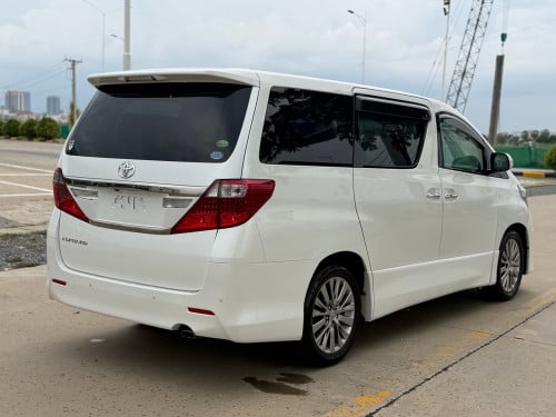 Toyota Alphard Auto3 2013 ( កែកញ្ច្រែងឆ្វេងហ្សុីន)