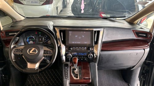 Toyota Alphard up LM