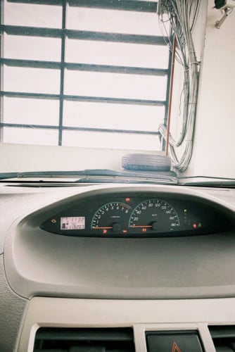 Toyota Belta 2009 Silver for sale