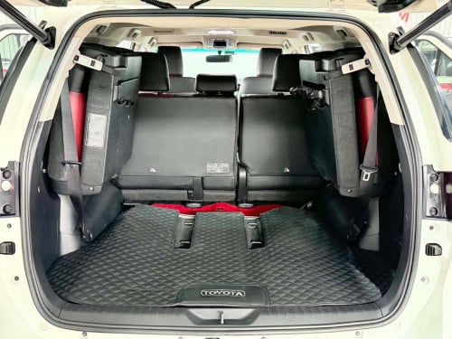 Toyota Fortuner 2020 TRD Full option ឆ្វេងសុីនចូលតាមករុមហ៊ុន Toyota ថ្នាំសុីន100%
