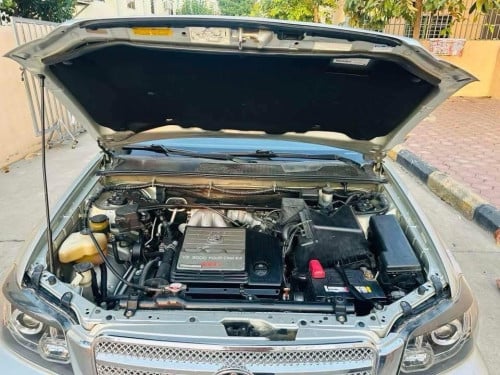 Toyota Highlander 03 limited full Pong2ម្ចាស់ដេីម ប្រភេទឡានស្អាត ឯកសាម្ចាស់ដេីមឡានលេងហេីយម៉ាអេម