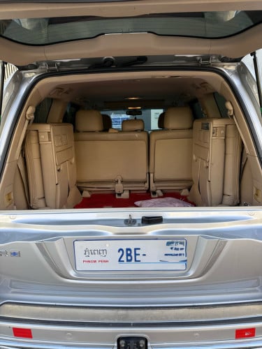 Toyota LandCruiser 2012 ឡានលក់ប្រញ៉ាប់​ ម្ចាស់ផ្ទាល់​ ឡានស្អាត​ ទឹកថ្នាំហ្សុីន​
