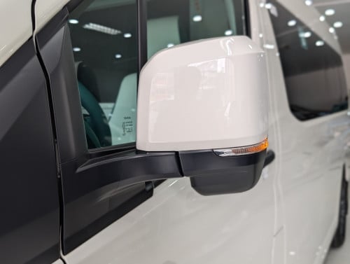 Toyota New Toyota Hiace 2025 VIP