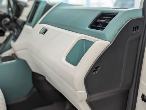 Toyota New Toyota Hiace 2025 VIP