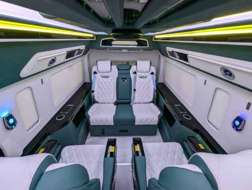 Toyota New Toyota Hiace 2025 VIP