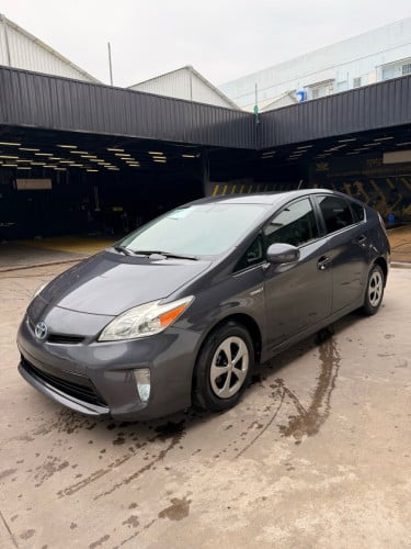 Toyota Prius 013 option 3