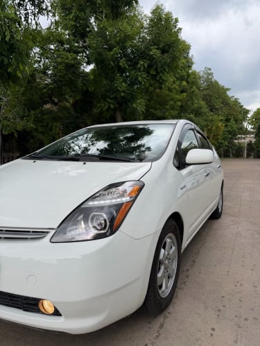 TOYOTA PRIUS 07 full ពេញ 12200$ចចារ