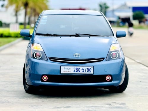 Toyota Prius 07 full no map