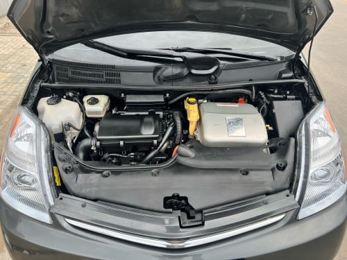 Toyota Prius 08 Full ពណ៏ប្រផេះ ធានាកាត់ឈ្មោះបាន ក្បាលBរឺក្បាលCពីអក្សរ ម៉ាញ៉ែតសុិន.  MC