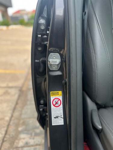 Toyota Prius 08 Full ពណ៏ប្រផេះ ធានាកាត់ឈ្មោះបាន ក្បាលBរឺក្បាលCពីអក្សរ ម៉ាញ៉ែតសុិន.  MC