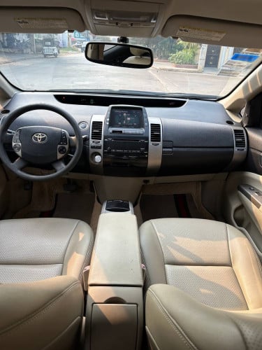 Toyota Prius 2006 full option