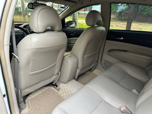 Toyota Prius full option សេរីឆ្នាំ2006 ឡានអត់បុកអត់ច្រេះធានាឡានស្អាតម្ចាស់ដេីមផ្ទាល់ ថ្មី ម៉ាញ៉ែMc