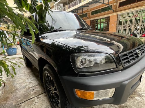 Toyota RAV4 1998 ប៉ុង1 ប្រភេទឡានសានុំ ប្រើសាំង