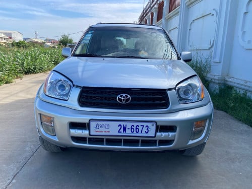 TOYOTA RAV4 2001 P2
