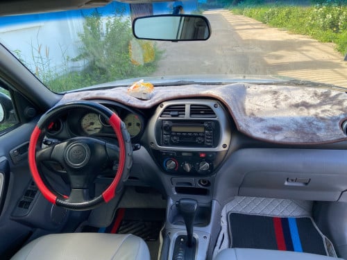 TOYOTA RAV4 2001 P2