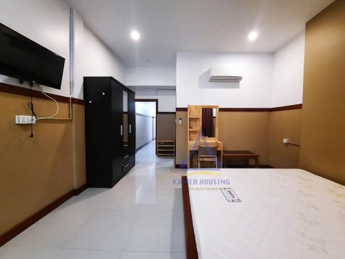 Two bedrooms apartment for rent in Boeng Tompoun