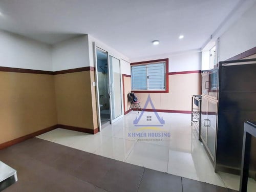 Two bedrooms apartment for rent in Boeng Tompoun